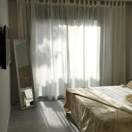Ibiza Blu - With Private Pool Apartment