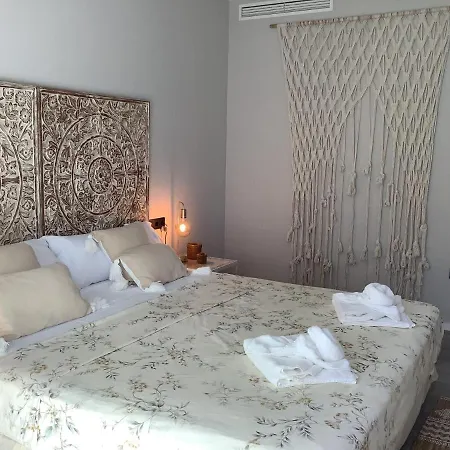 Ibiza Blu - With Private Pool Apartment